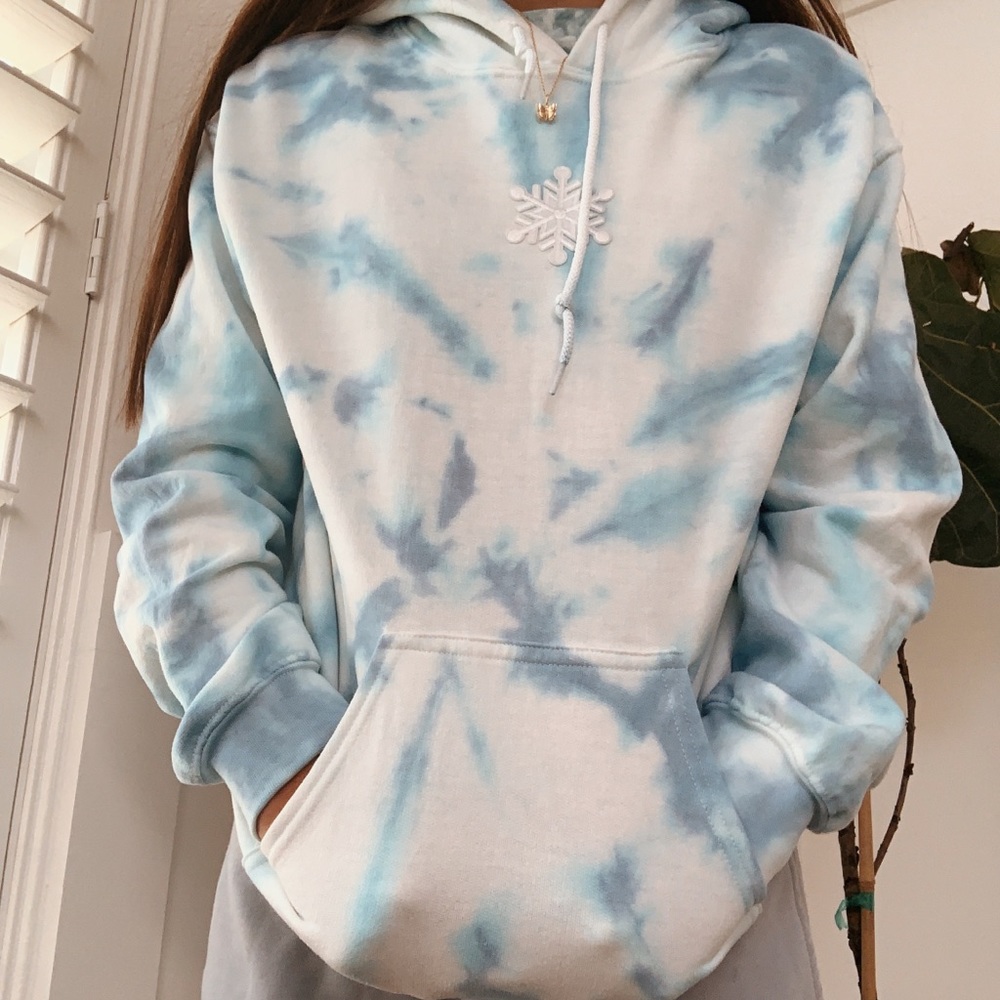Snowflake Hoodie ❄️